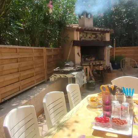 Maison D'exception Meublée Piscine Privée&cheminée A 2min Et Commerces *