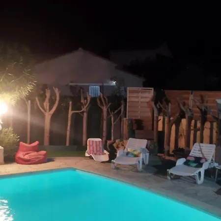 Maison D'exception Meublee Piscine Privee & Cheminee A 2min Et Commerces Вилла Марсейан